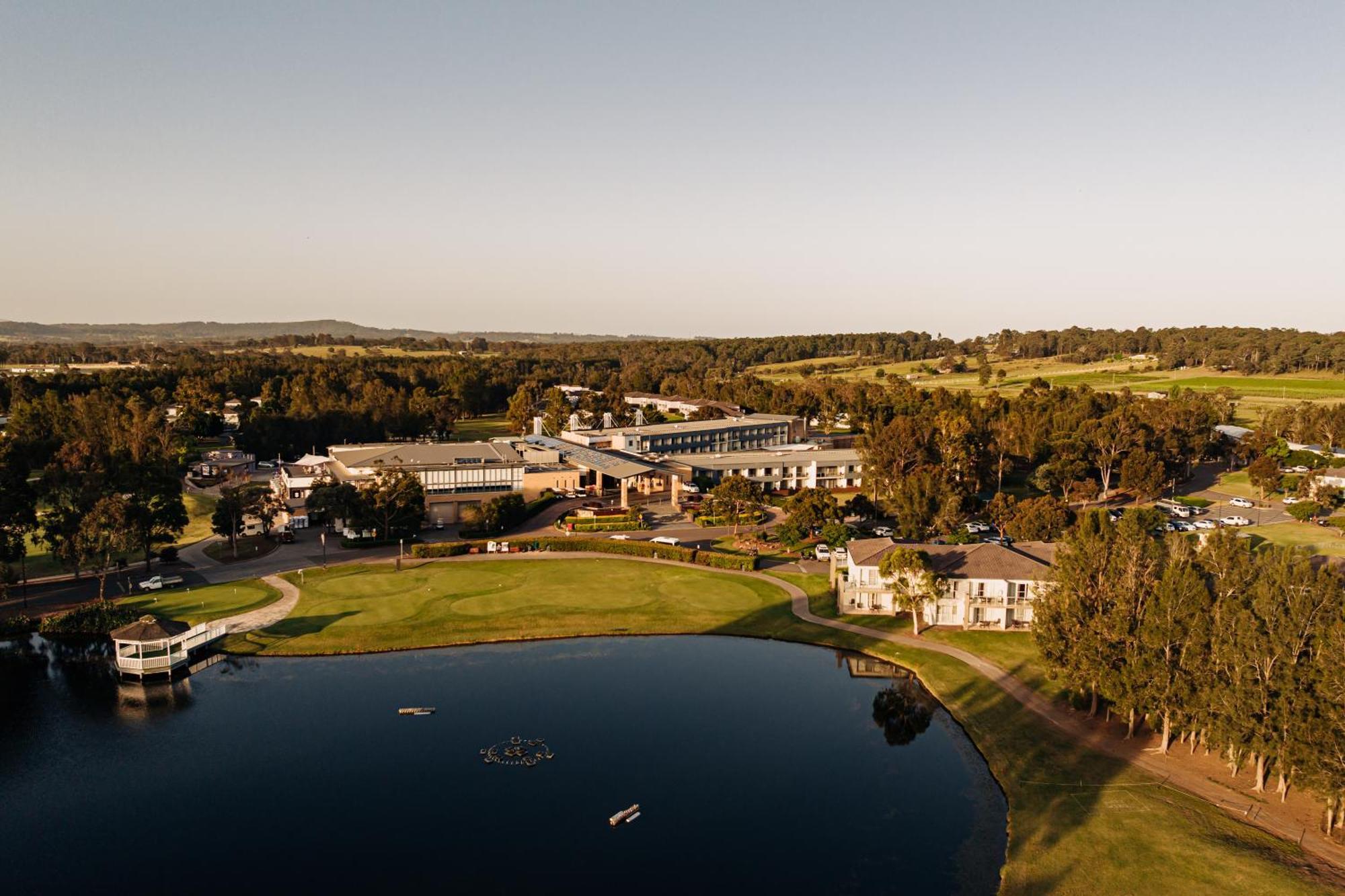 Rydges Resort Hunter Valley Lovedale Exteriör bild